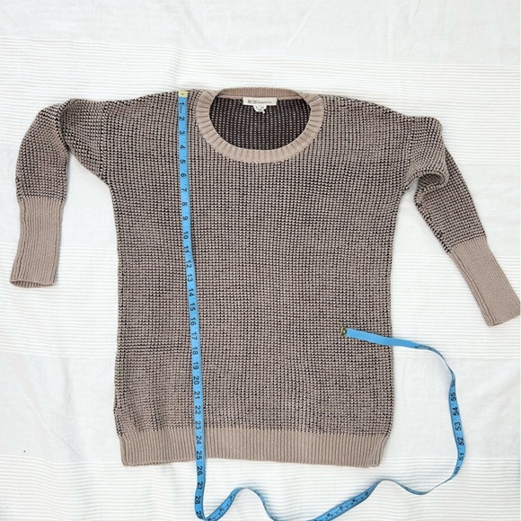 BCBGeneration Knit Sweater Cotton Long Sleeved in Warm Sand Combo Oversized Fit - Picture 3 of 11